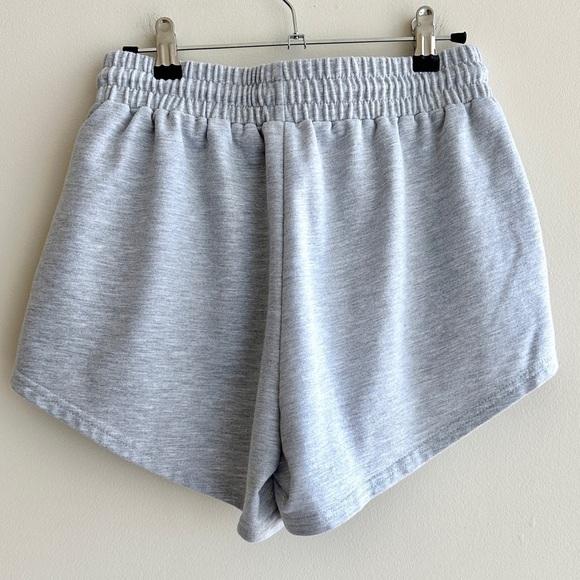 Amazon Grey High Waisted Sweat Shorts, Activewear Shorts, Size Medium - Picture 15 of 15